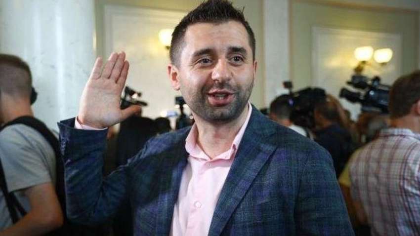 Атакував своїх - Арахамія пояснив, чому голосував "проти" Дубінського 