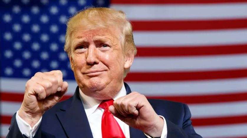 Трамп хоче балотуватися і на третій термін? Республіканці вносять поправку до Конституції Трамп хоче балотуватися і на третій термін? Республіканці вносять поправку до Конституції