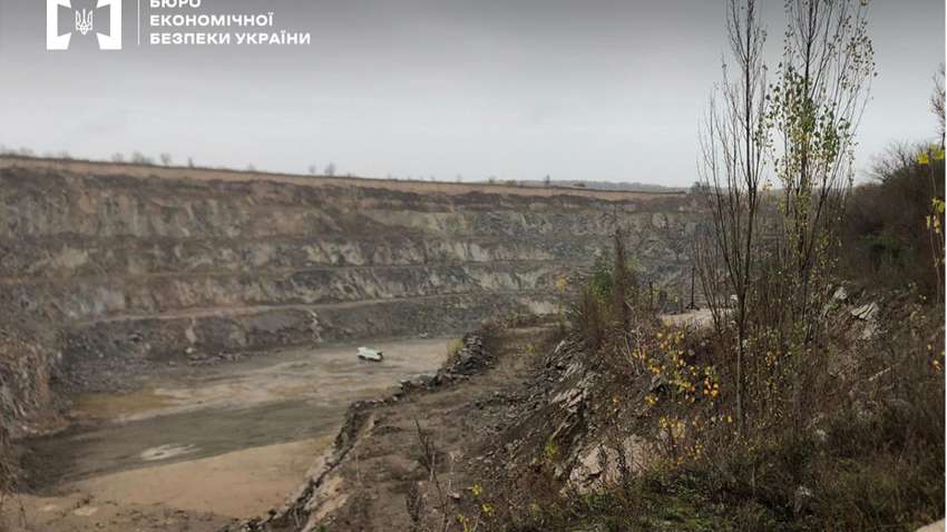 БЕБ викрило махінації з видобутком корисних копалин у Київській області
