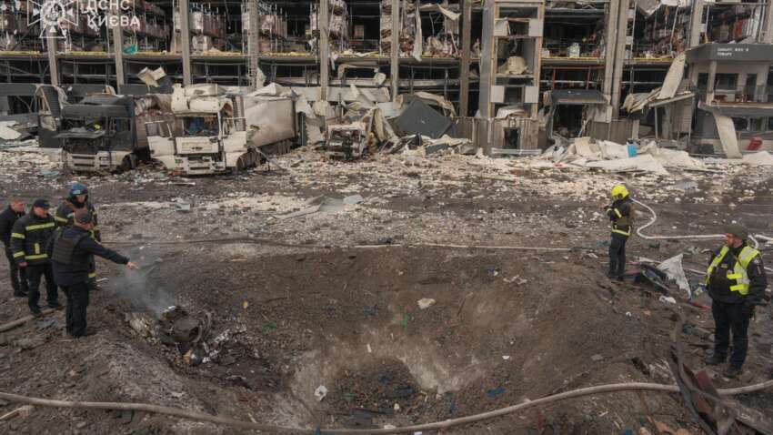 В Киеве растет количество погибших в результате российского удара: сообщают о перебоях с теплом В Киеве растет количество погибших в результате российского удара: сообщают о перебоях с теплом