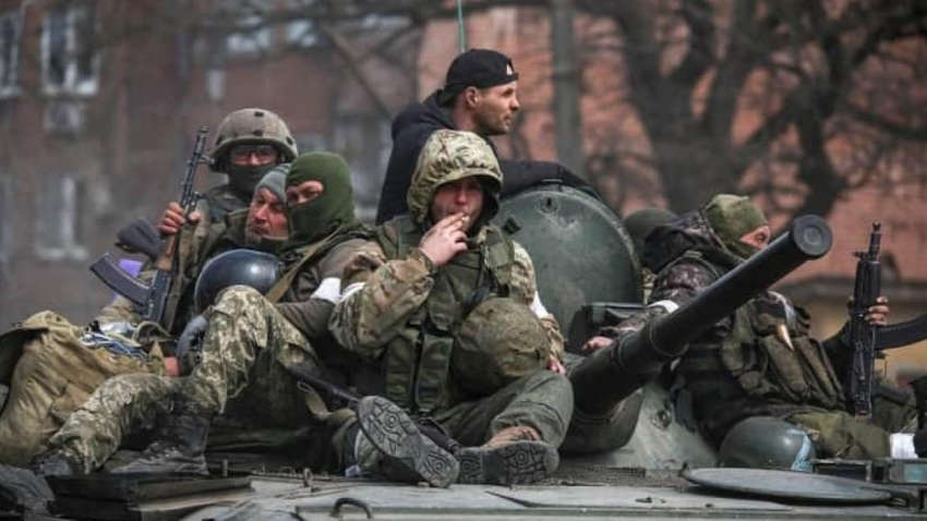 РФ отправила на юг Украины новую группу войск: подробности от британской разведки РФ отправила на юг Украины новую группу войск: подробности от британской разведки