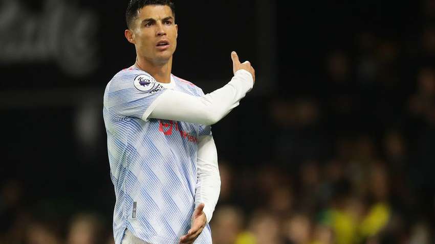 Роналду ответил на "ложь" по поводу соперничества с Месси за "Золотой мяч"