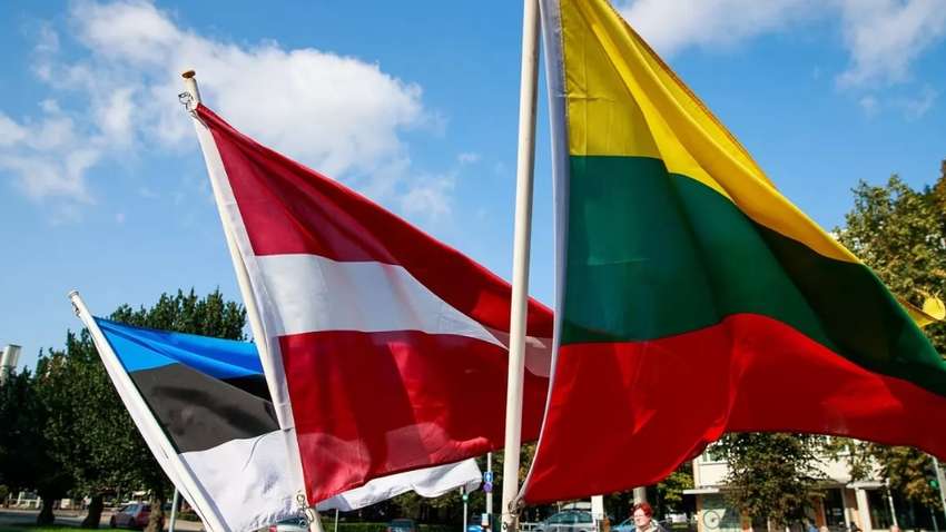 Країни Балтії все більше озброюються через російську агресію