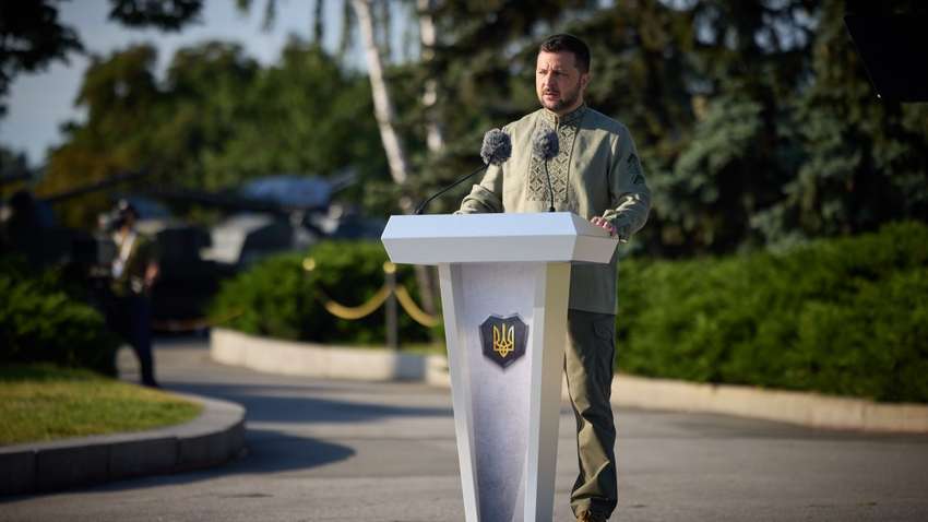 Нам дуже складно: Зеленський зробив нову заяву про контрнаступ Нам дуже складно: Зеленський зробив нову заяву про контрнаступ