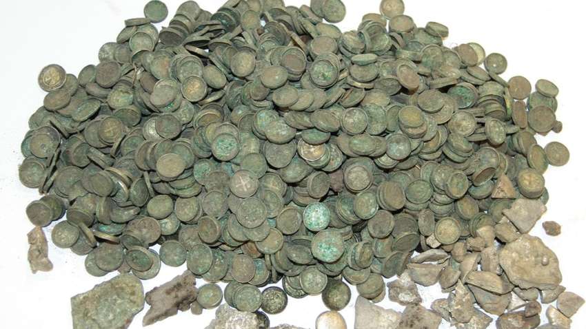 В Польше нашли древний клад времен Киевской Руси (Фото)
