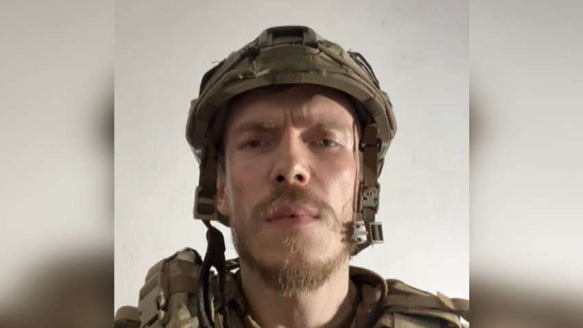 Перші слова командира "Азову" Дениса Прокопенка звільненого з полону (ВІДЕО) Перші слова командира "Азову" Дениса Прокопенка звільненого з полону (ВІДЕО)