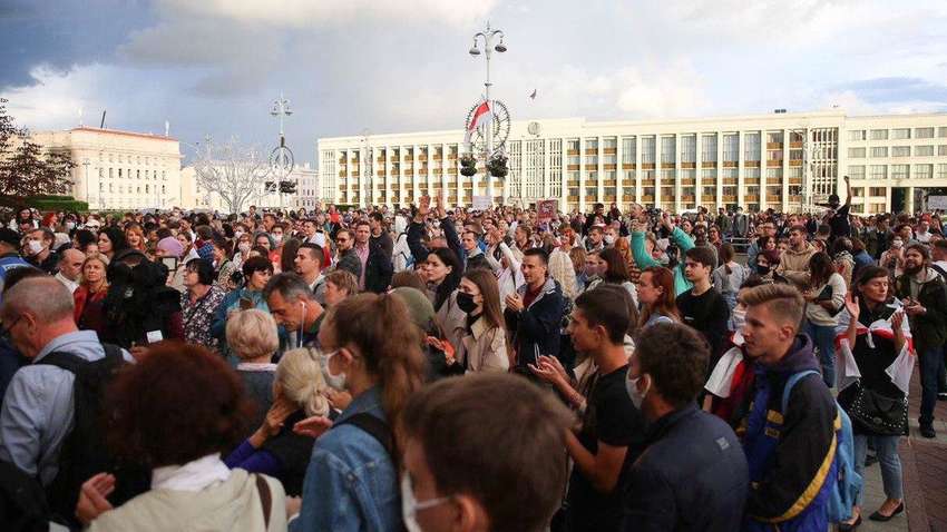 У Мінську масово затримують журналістів: у МВС Білорусі прокоментували ситуацію