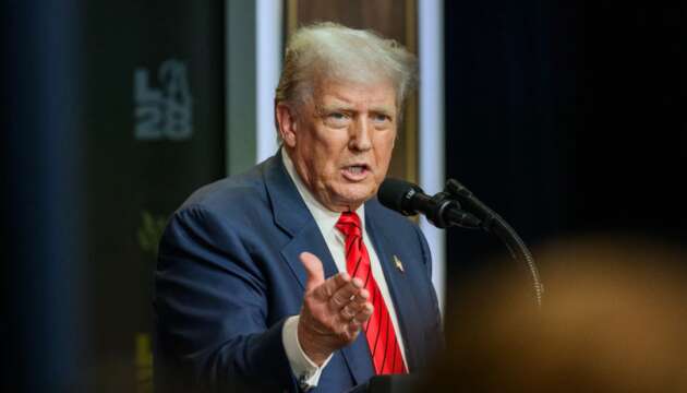 Стало известно, от чего отказался Трамп, ради сделки с Китаем Стало известно, от чего отказался Трамп, ради сделки с Китаем