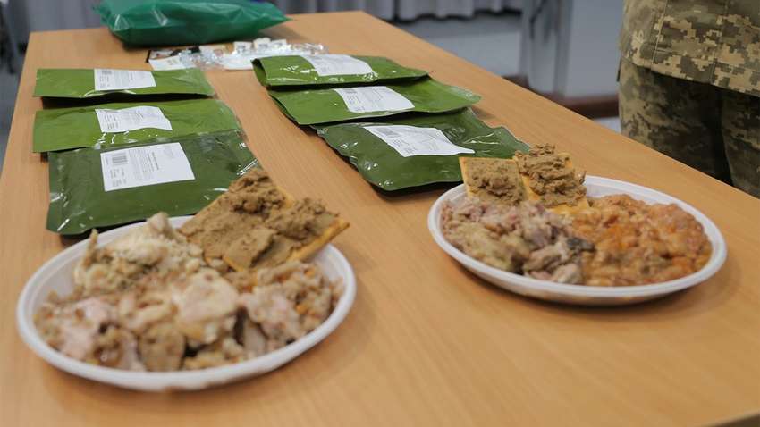 В армии критический недовоз продуктов. Некоторые военные вынуждены питаться за свой счет В армии критический недовоз продуктов. Некоторые военные вынуждены питаться за свой счет