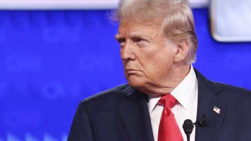 Трамп откровенно предлагает сдать Украину: о чем говорит его мирный план Трамп откровенно предлагает сдать Украину: о чем говорит его мирный план