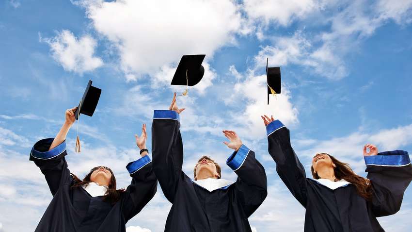 Скорочення та об'єднання університетів в Україні: експерти проаналізували плани Міносвіти