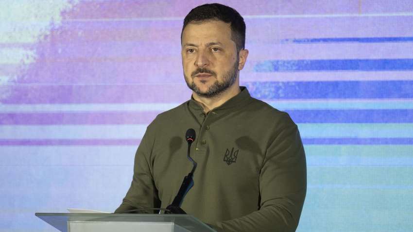 Зеленский прокомментировал планы Бразилии пригласить Путина на саммит G20 Зеленский прокомментировал планы Бразилии пригласить Путина на саммит G20