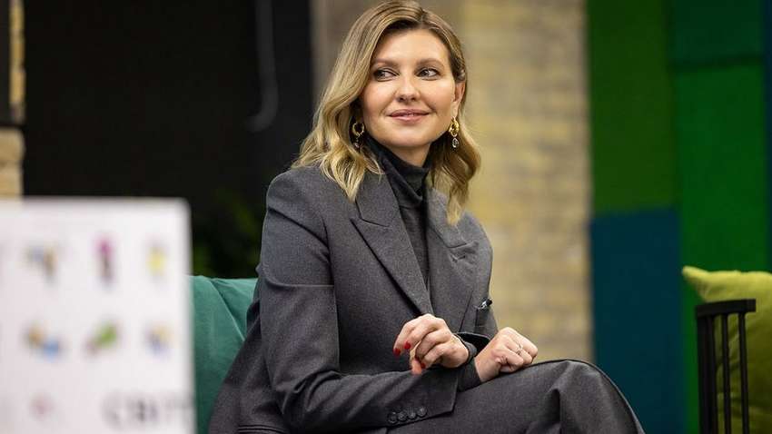 "Ну начебто перша": Зеленський привітав дружину з днем народження