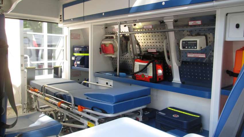 Військові Швеції розгорнули перший польовий госпіталь для заражених коронавірусом