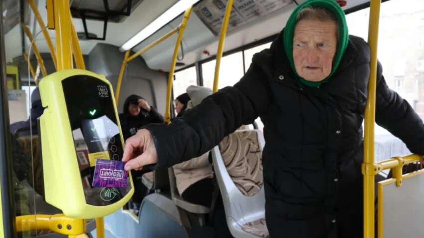 Пільговий проїзд більше не буде «безкоштовним»: українців чекає нова система