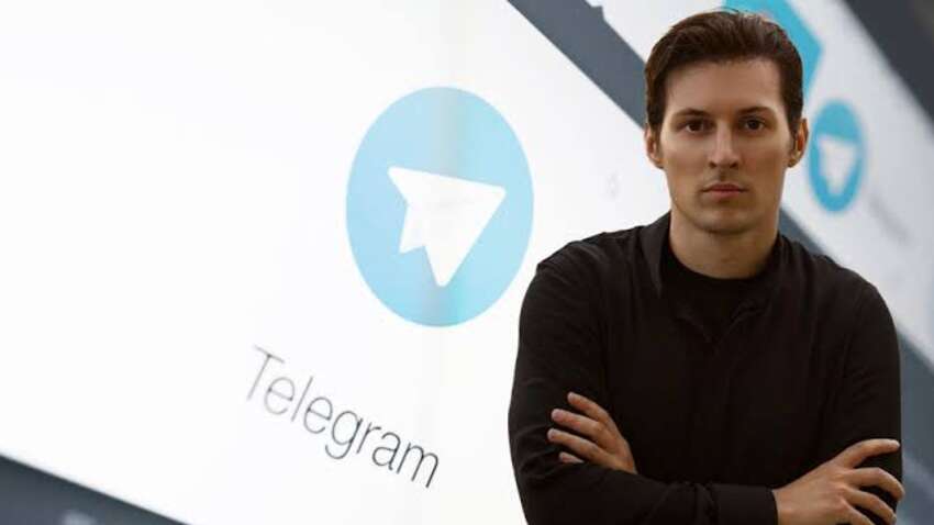 Фото со средним пальцем: в Telegram отреагировали на уголовное дело ФСБ против Дурова