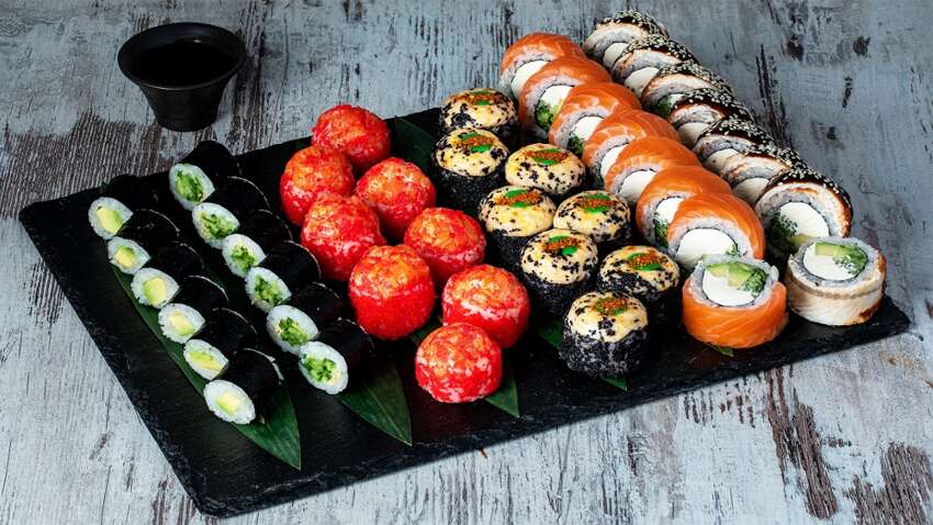 Польза или опасность: раскрыта неожиданная правда об употреблении суши Польза или опасность: раскрыта неожиданная правда об употреблении суши