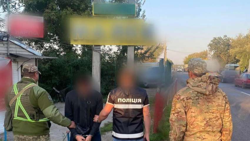 Відправив валізу наркотиків до Одеси та Києва: нацполіція ліквідувала злочинну схему Відправив валізу наркотиків до Одеси та Києва: нацполіція ліквідувала злочинну схему