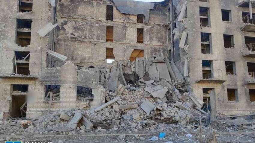 В Харьковской области люди оказались в ловушке: четвертые сутки под завалами без помощи В Харьковской области люди оказались в ловушке: четвертые сутки под завалами без помощи