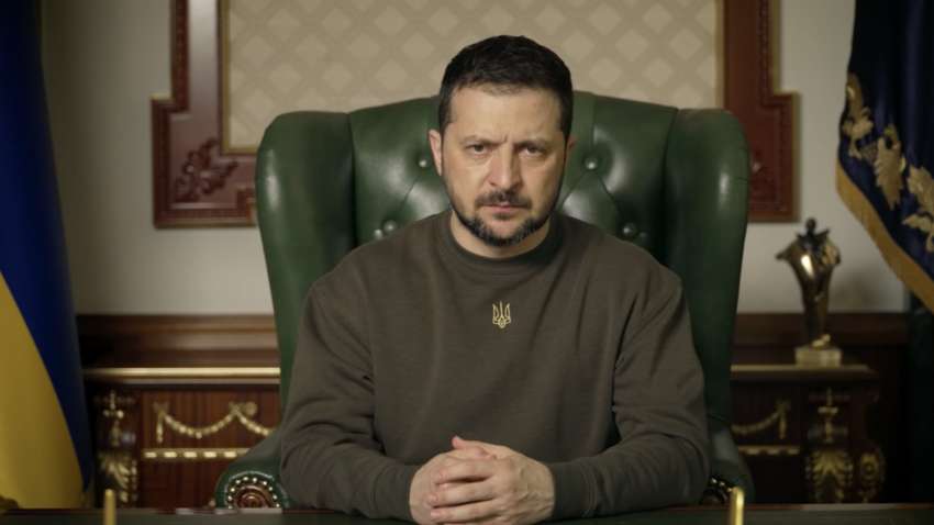 Разговоры Зеленского прослушивали: СМИ обнародовали новые подробности скандального «слива»