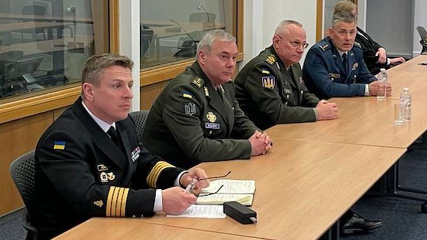 Украина и Великобритания договорились об углублении военного сотрудничества - детали Украина и Великобритания договорились об углублении военного сотрудничества - детали