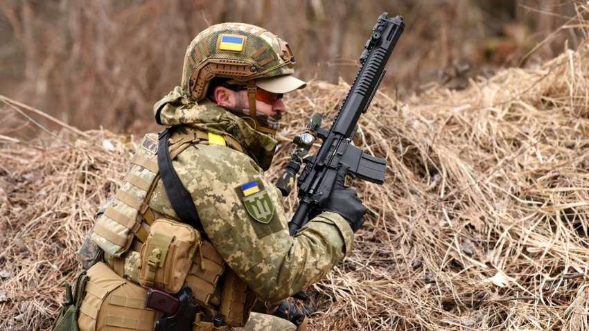 В мережу потрапило відео, яке показує різницю між українськими військовими та російськими