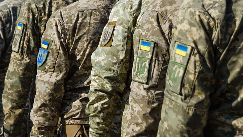 Масове вбивство українських військових на Харківщині: нападника шукають