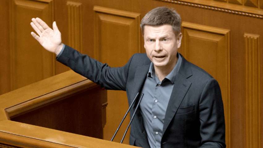 Нардеп Гончаренко рассказал, как Украина будет расплачиваться за помощь США Нардеп Гончаренко рассказал, как Украина будет расплачиваться за помощь США