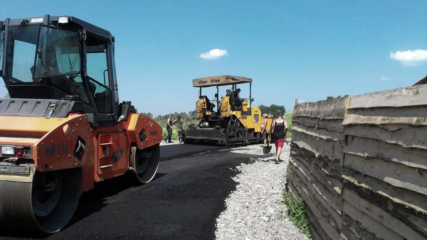 Гончарук рассказал, сколько уйдет времени на строительство “качественных дорог”