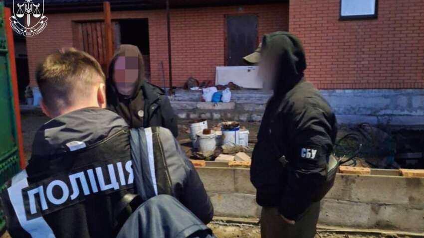 На Київщині розікрали мільйони, виділені на школу-садок: шістьом посадовцям оголошено підозри На Київщині розікрали мільйони, виділені на школу-садок: шістьом посадовцям оголошено підозри