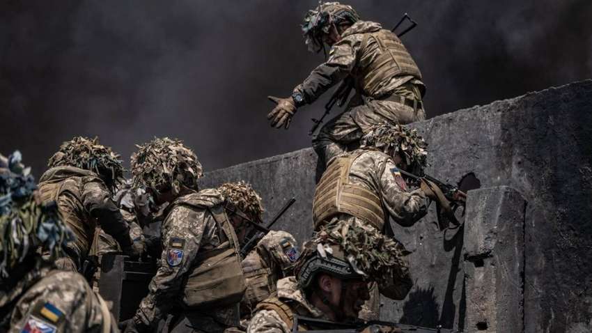 Підполковник з Британії розповів про головну перевагу та назвав вразливості української армії