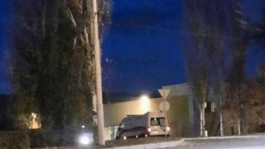 Хранят тела в маркете: в сети показали, как в Макеевке относятся к умершим от COVID-19 (ФОТО) Хранят тела в маркете: в сети показали, как в Макеевке относятся к умершим от COVID-19 (ФОТО)