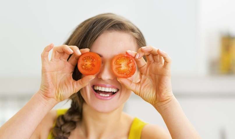 Дієтологи розповіли, яка їжа піднімає настрій