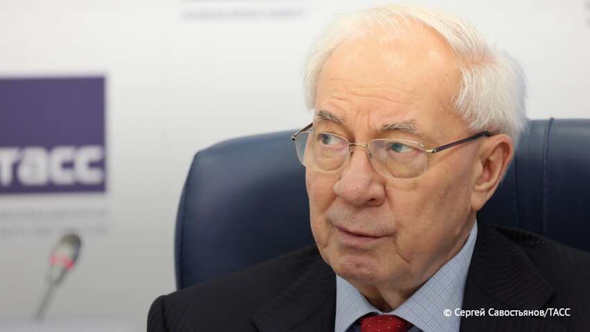 Очередные упреки из-за границы: Азаров назвал письмо Зеленского попыткой сорвать потенциальные переговоры с Москвой