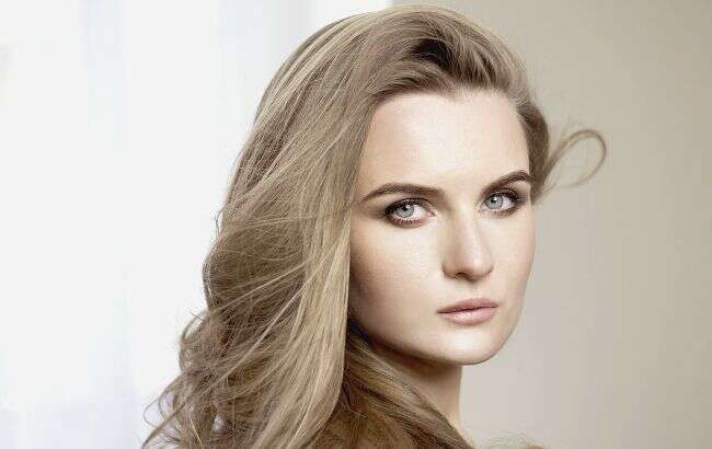 Журналистка известного пророссийского издания оспорила санкции против нее в Верховном суде 