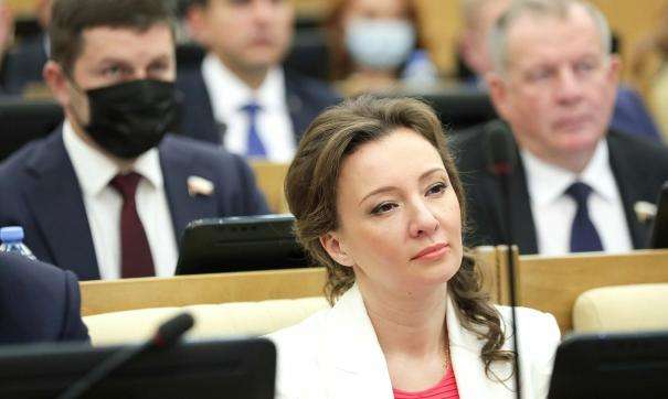 В окупованому Херсоні «гостя» із Держдуми: яка мета візиту В окупованому Херсоні «гостя» із Держдуми: яка мета візиту