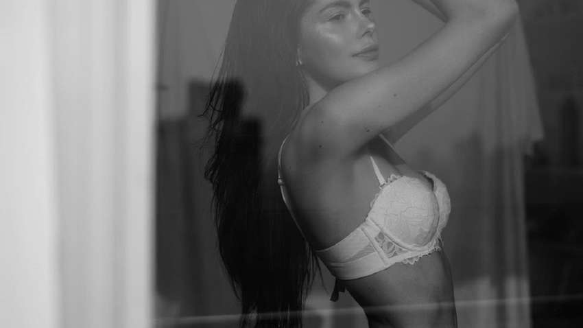 Спокуслива модель заробляє на схожості з Кендалл Дженнер