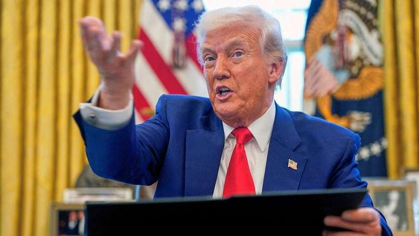 Трамп ухвалив важливе рішення щодо українських біженців: деталі Трамп ухвалив важливе рішення щодо українських біженців: деталі