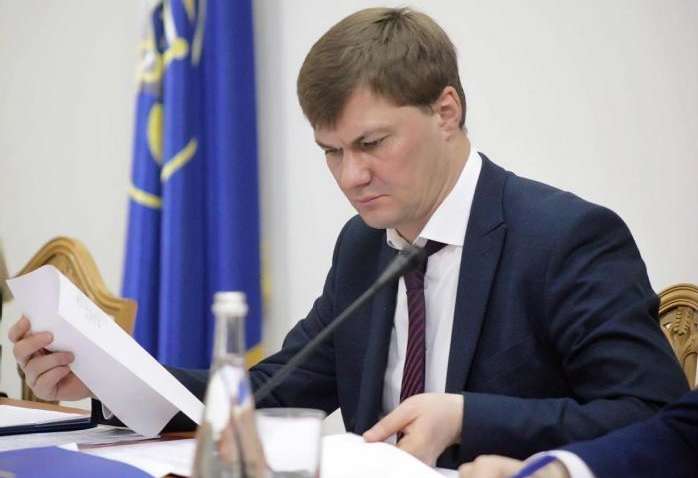 Глава ДФС Власов на вимогу Зеленського написав заяву про звільнення