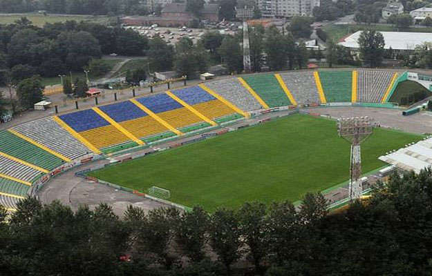 Во Львове на футбольном матче включили песню “Я люблю тебя Москва”