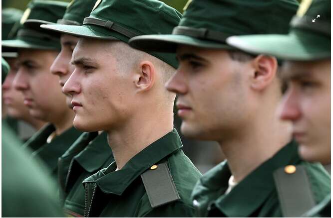 Путин объявил весенний призыв: в Минобороны РФ раскрыли, как он связан с «СВО» Путин объявил весенний призыв: в Минобороны РФ раскрыли, как он связан с «СВО»