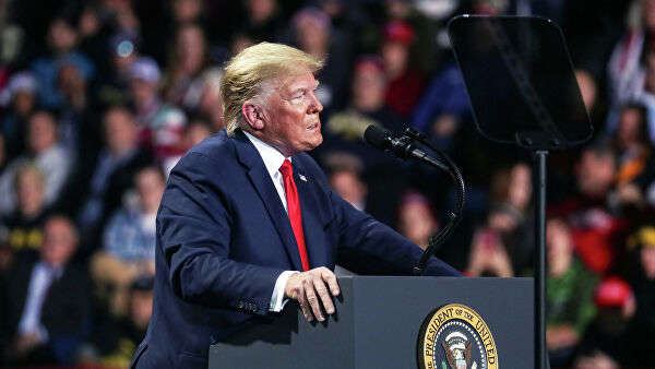 Трамп назвал своего защитника на процессе по импичменту