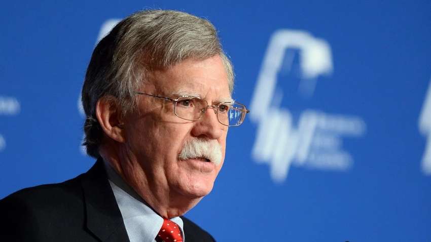 США поддержат жесткий Brexit, - Болтон