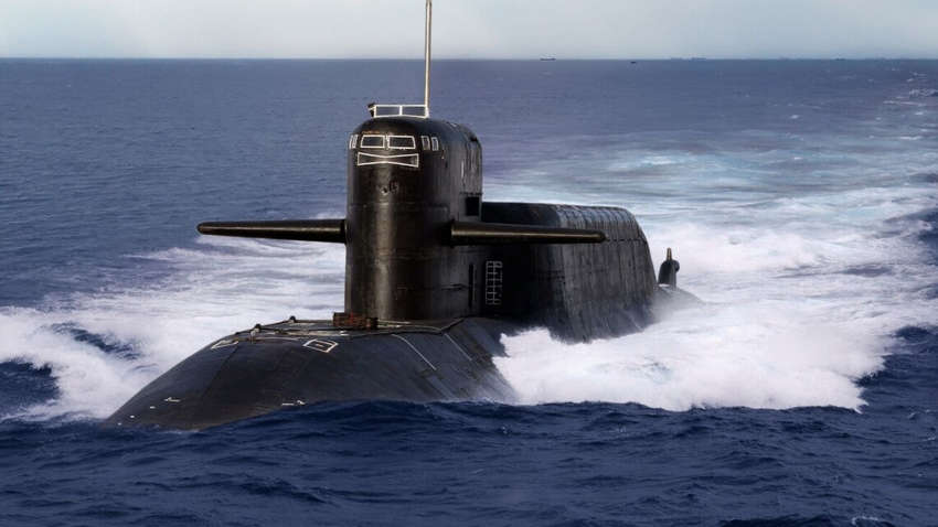 Підвищена небезпека: в Чорному морі споряджені підводні ракетоносії