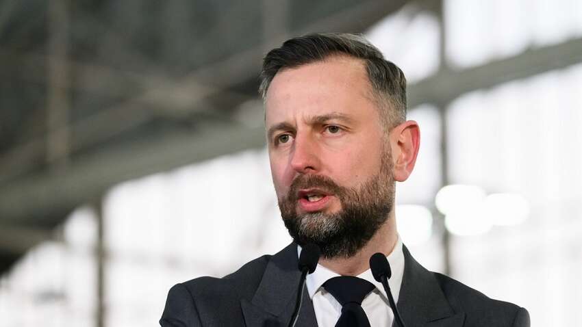 В Польше обрадовались решению США вывести свои войска из главного хаба помощи Украине 