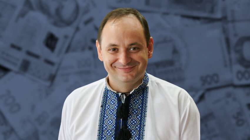 Майже мільйон гривень за рік отримав мер Івано-Франківська при окладі у 25 тис. на місяць