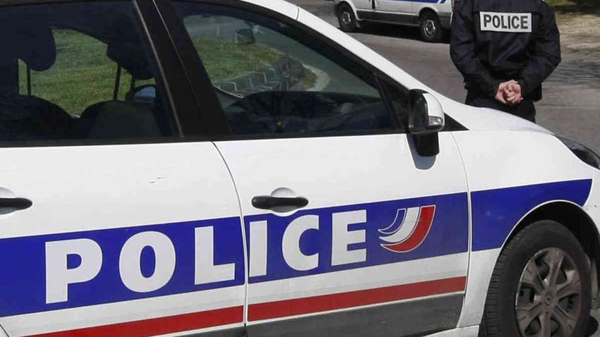 У Франції чоловік відрізав голову дитині: подробиці