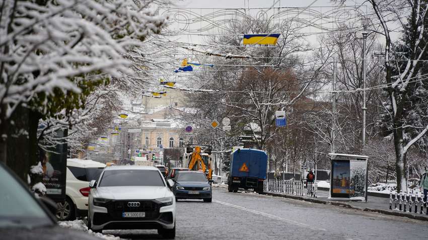 Чому Харкову не варто радіти снігу: яку загрозу погода спричиняє на фронті 