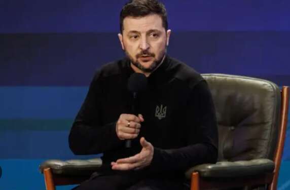 Чи має Зеленський піти у відставку: у Трампа зробили нову заяву  Чи має Зеленський піти у відставку: у Трампа зробили нову заяву