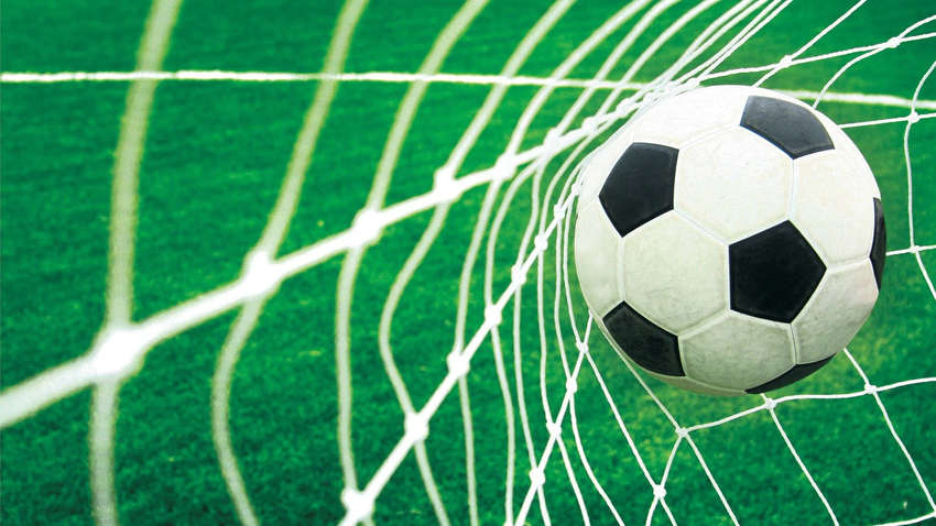 Пятерка величайших: кто входит в золотой состав футбольных легенд Пятерка величайших: кто входит в золотой состав футбольных легенд